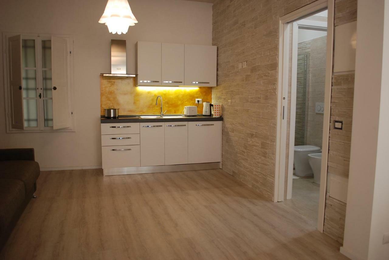 Berardi Palace - Vigna Nuova Apartment Firenze Bagian luar foto
